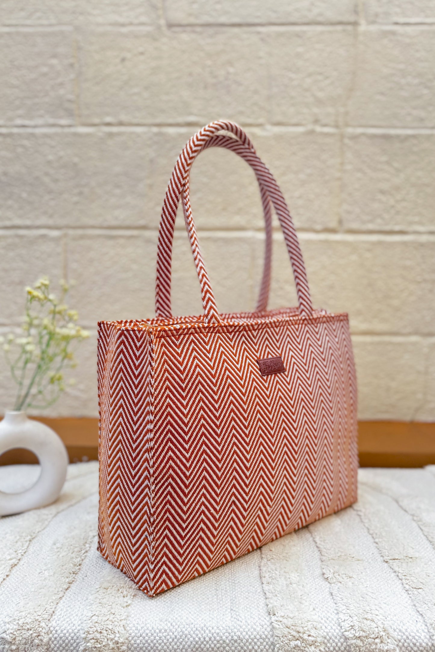 Brown Waves - Box Tote