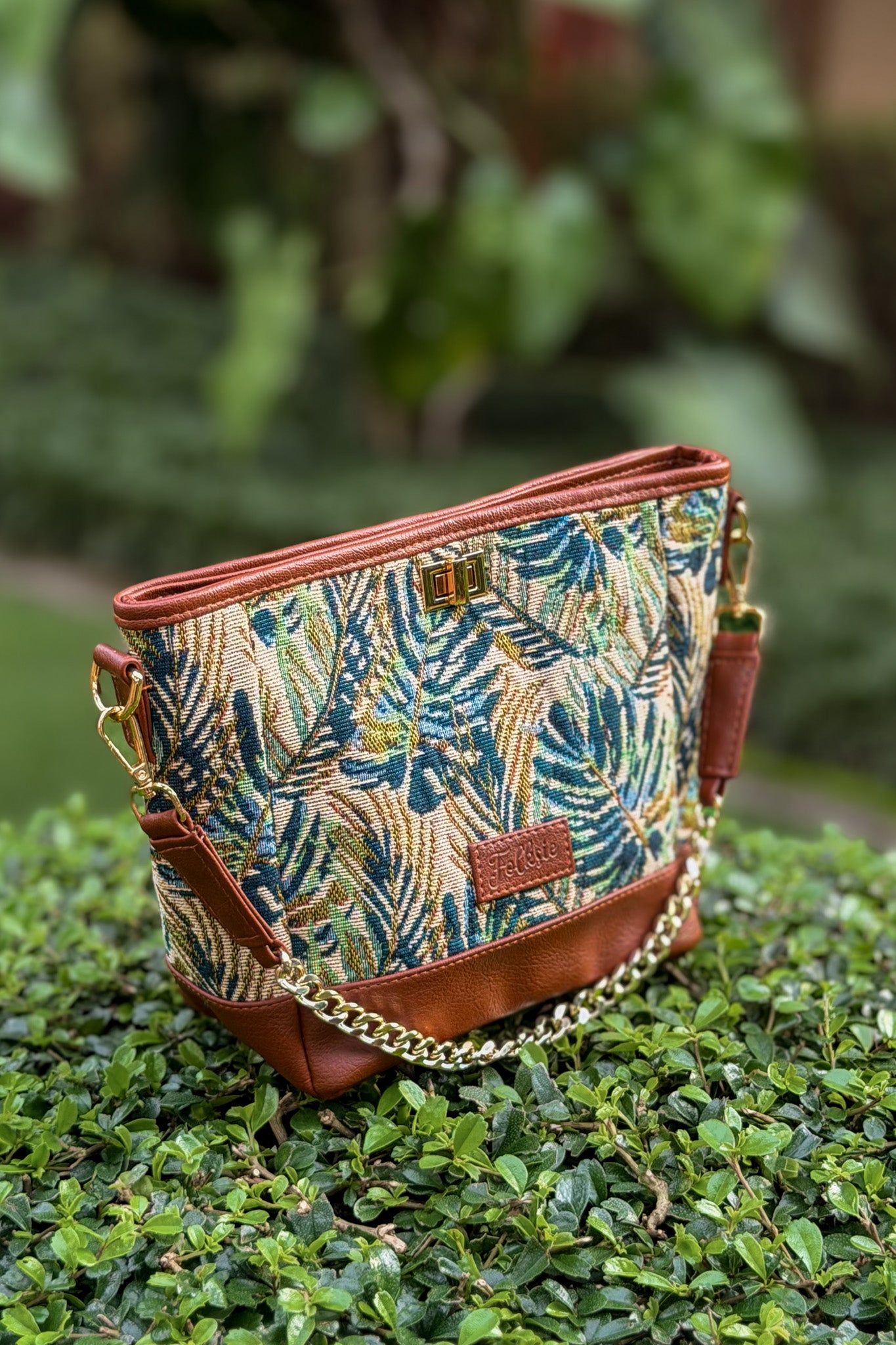 Woody Forest Bucket Bag
