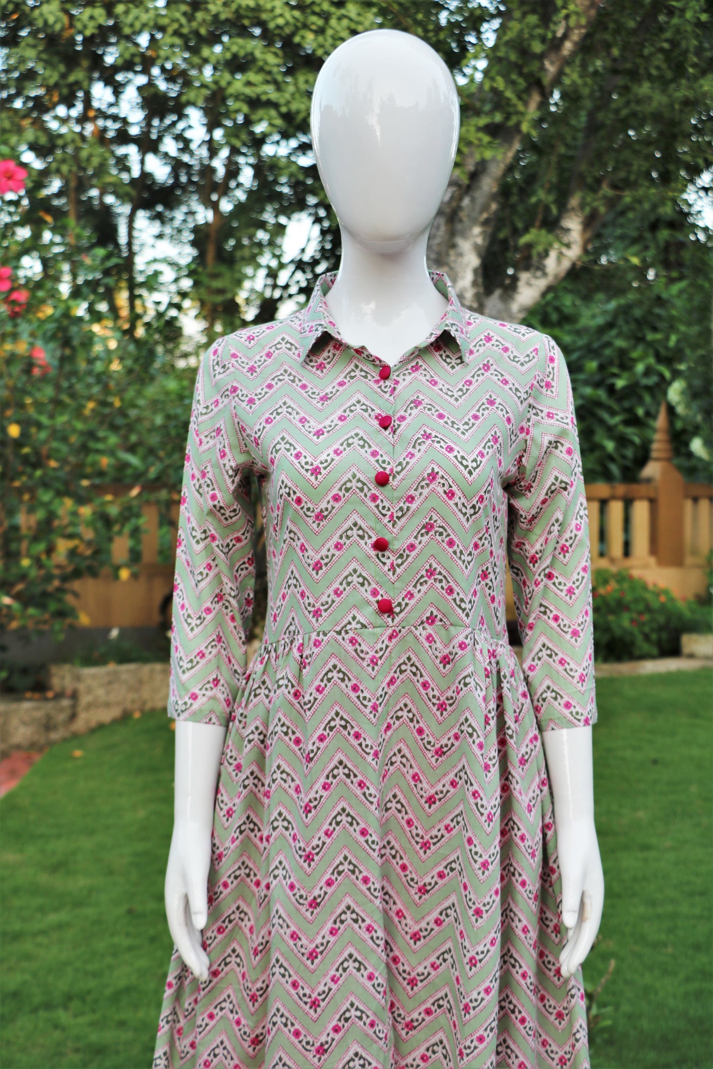 Pastel Green Collared Kurta with Pant