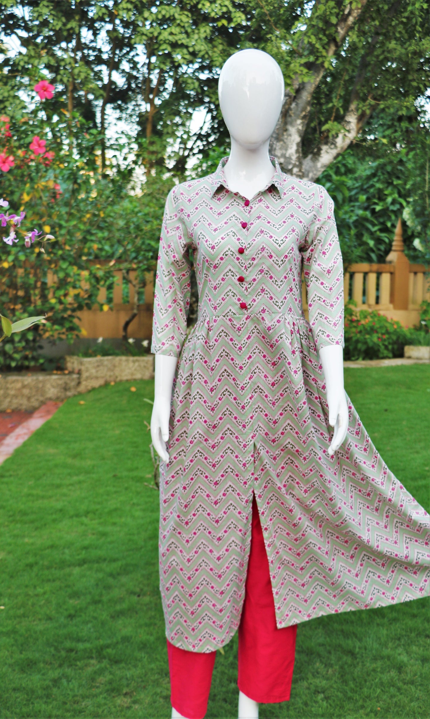 Pastel Green Collared Kurta with Pant