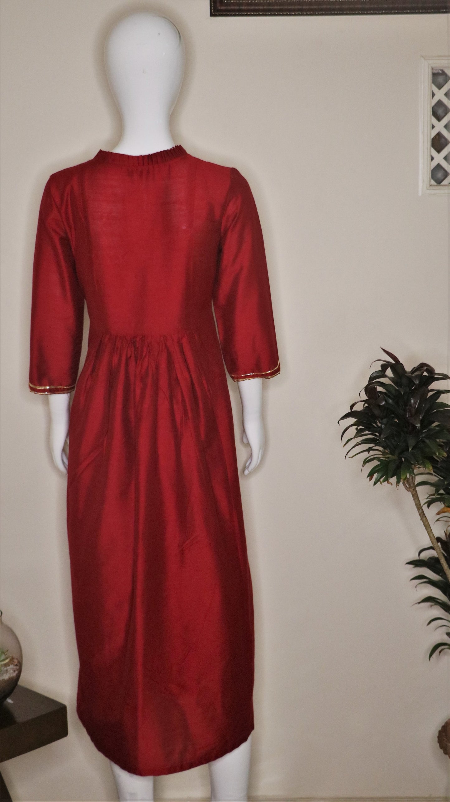 Maroon Kurta with Grey Patola