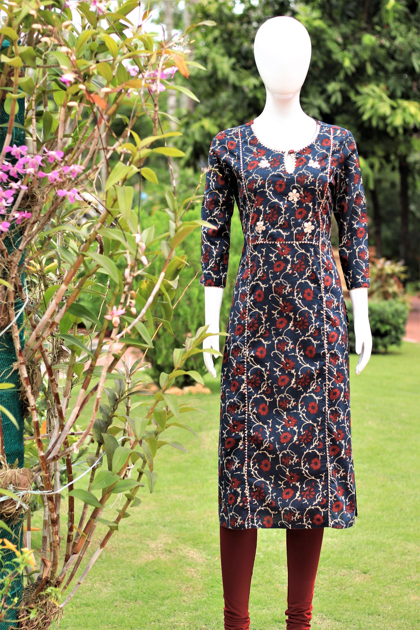 Navy Blue Floral Handblock Kurta