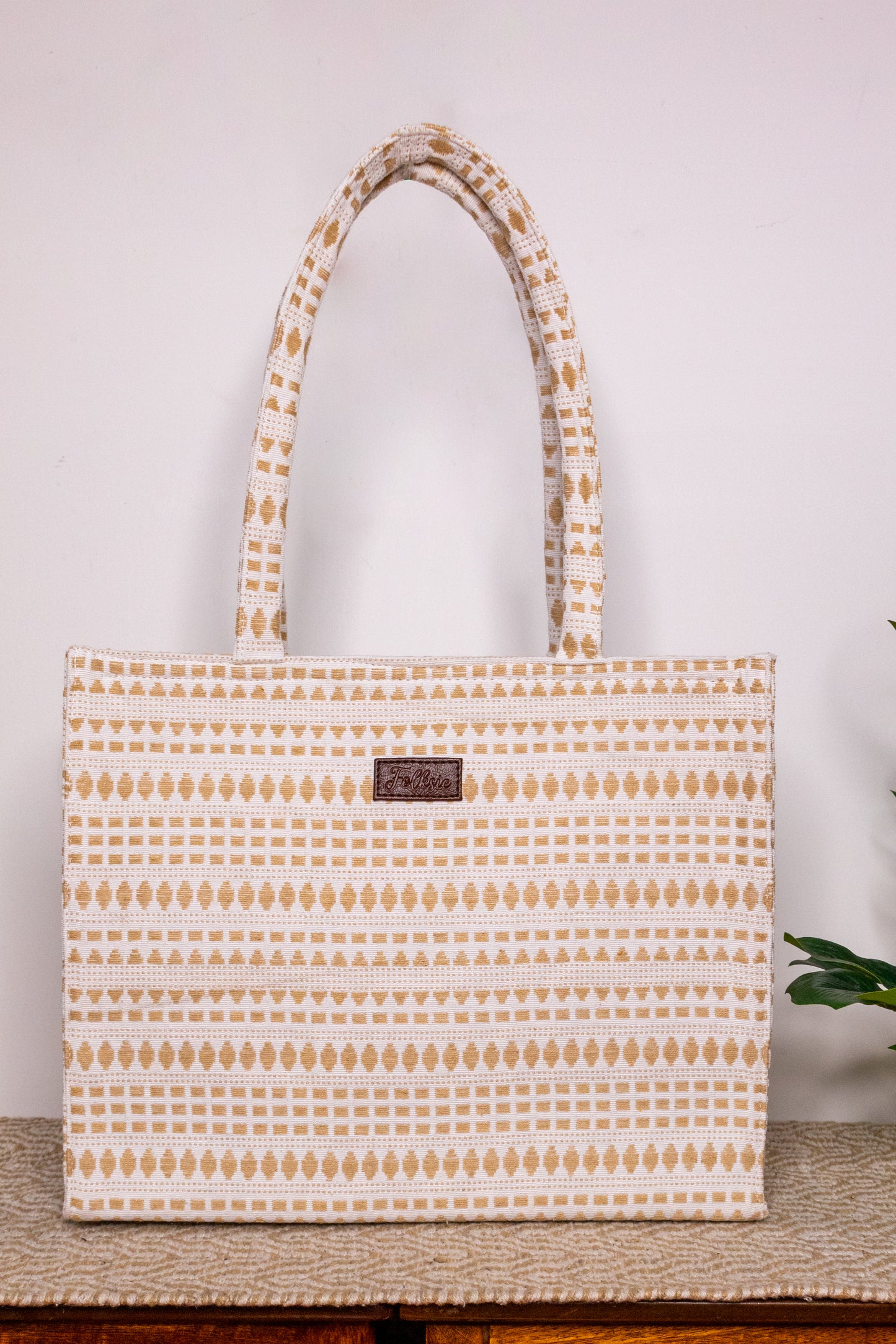 Desert Tan - Box Tote