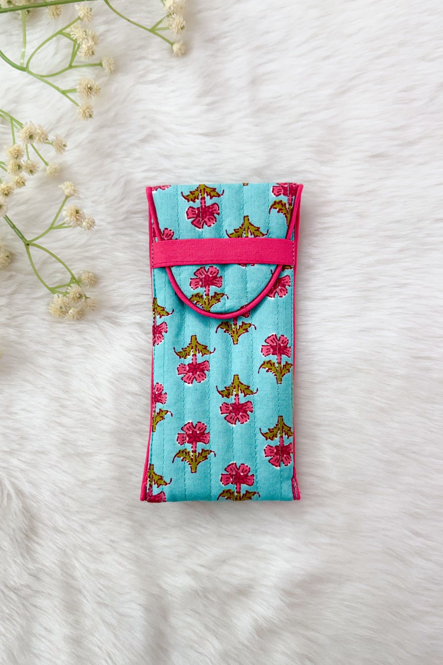 Blue Hawaiian Specs Holder