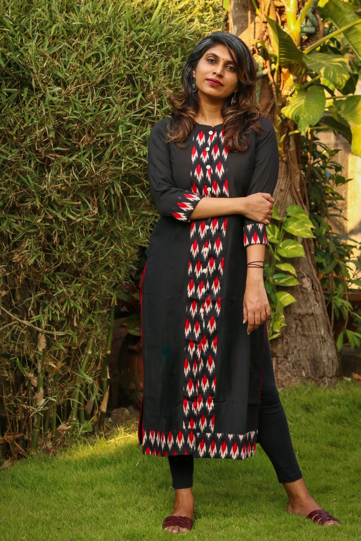 Black With Red Ikat Collared Straight Kurta