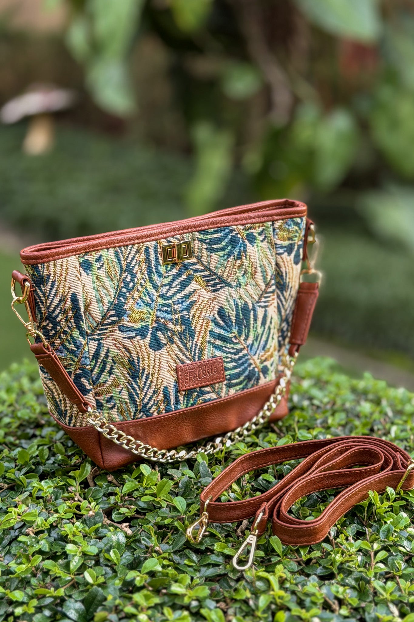 Woody Forest Bucket Bag