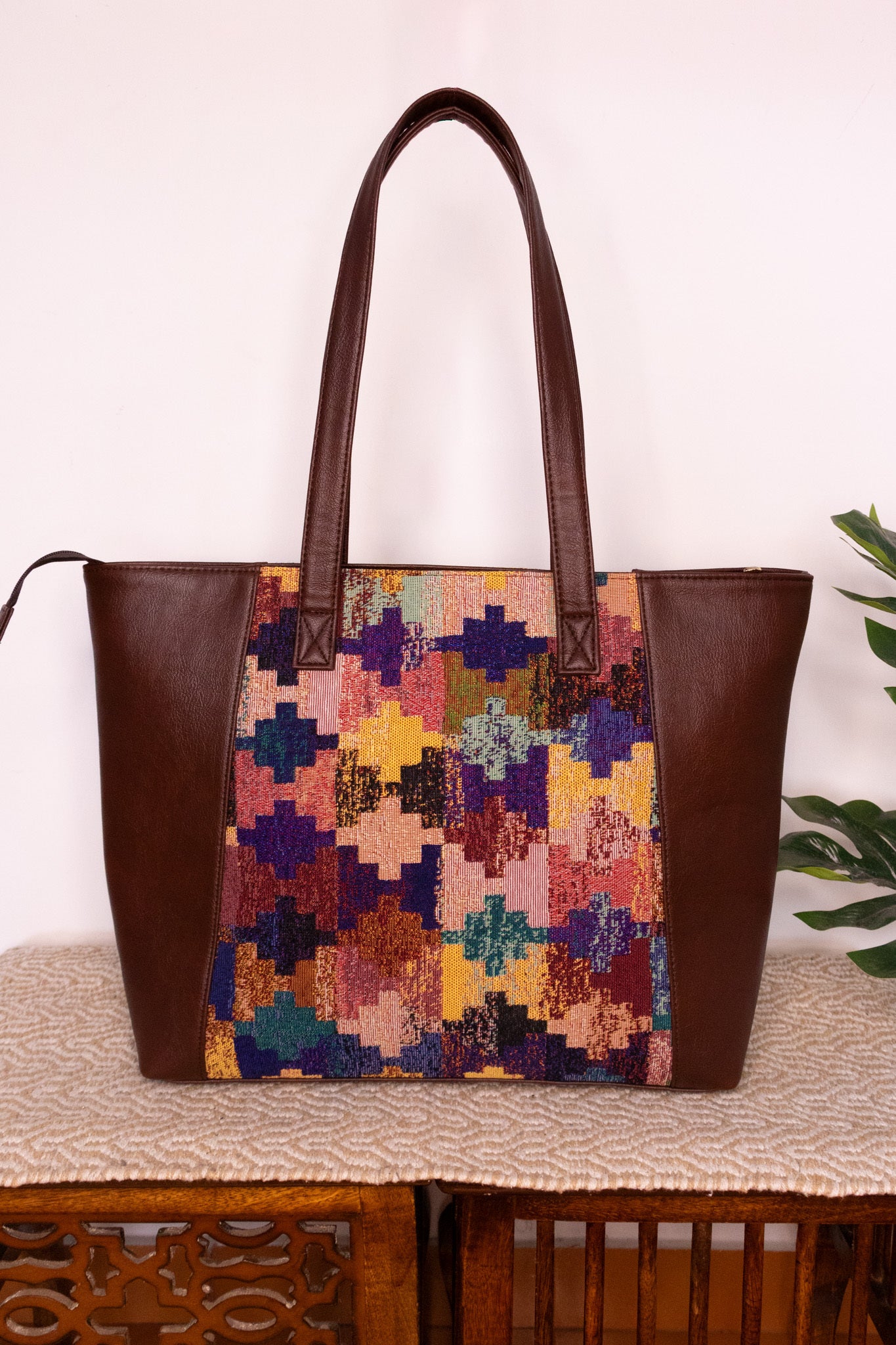 Carry Your World Tote - Earthy (LARGE)