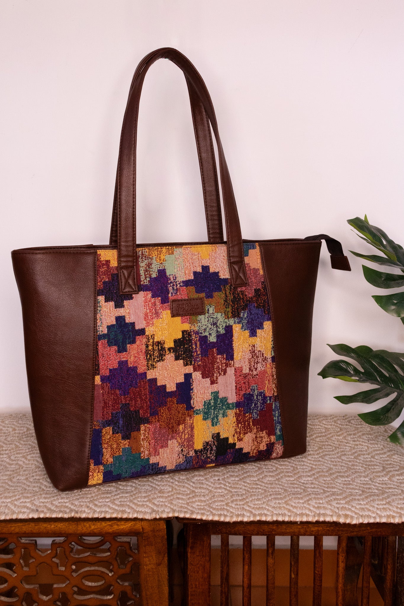 Carry Your World Tote - Earthy (LARGE)