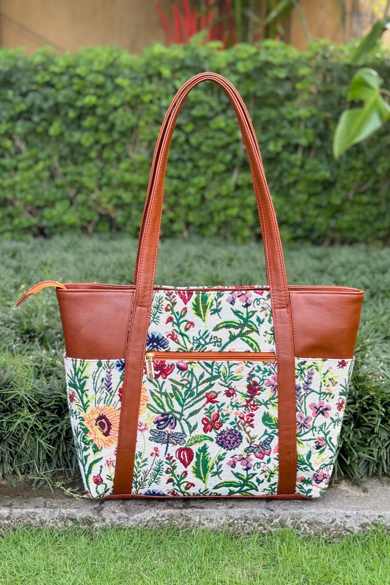 Blooming Garden Tote