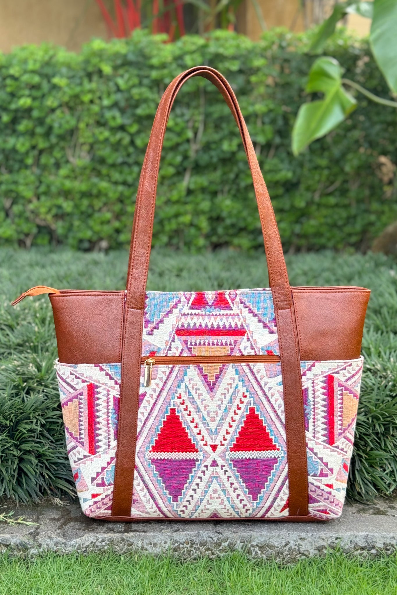 Purple Pyramid Daily Tote