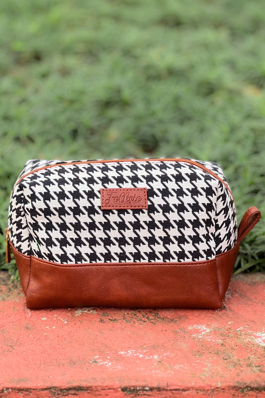 Brown Chic Check Vanity Pouch
