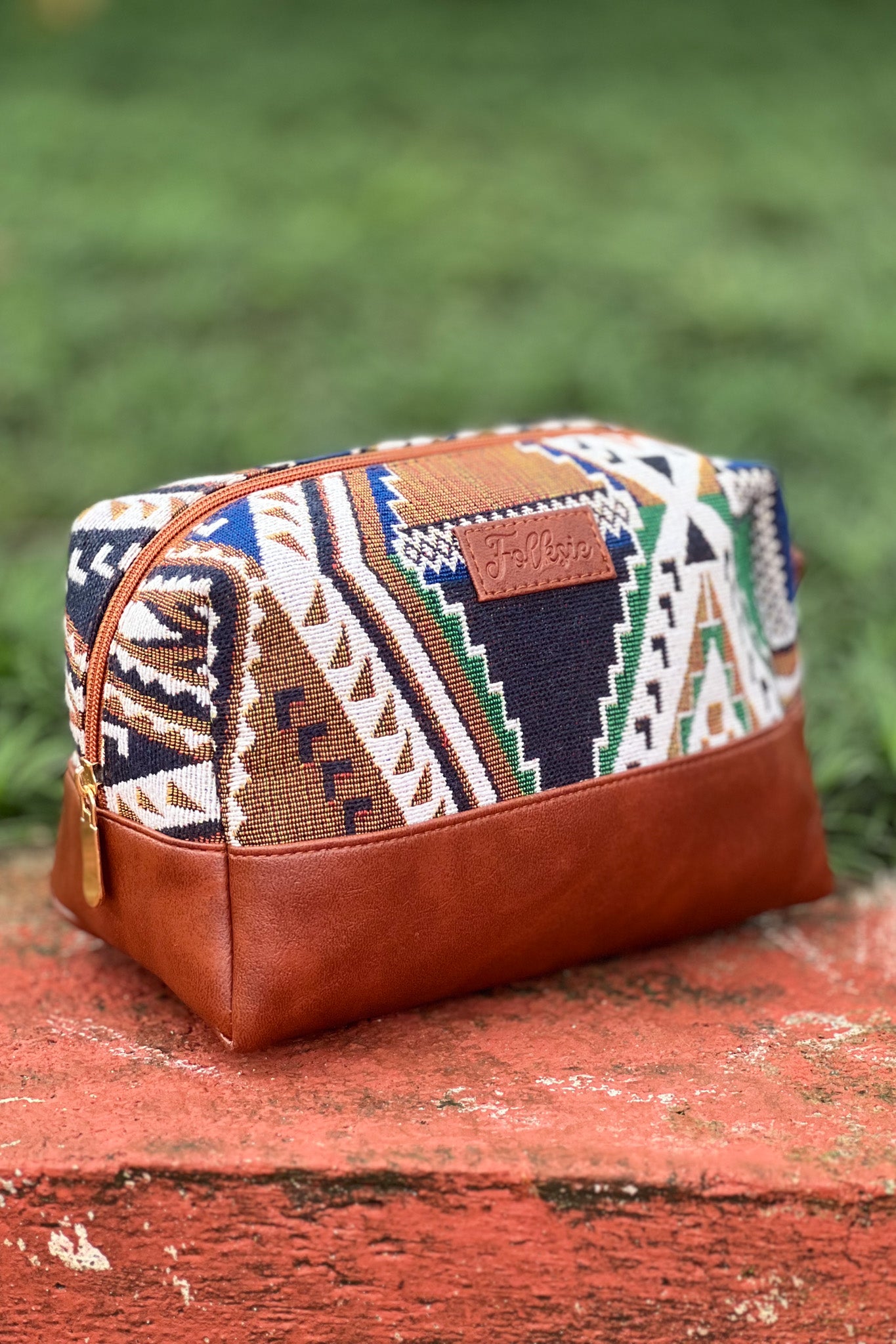 Earth & Sky Vanity Pouch