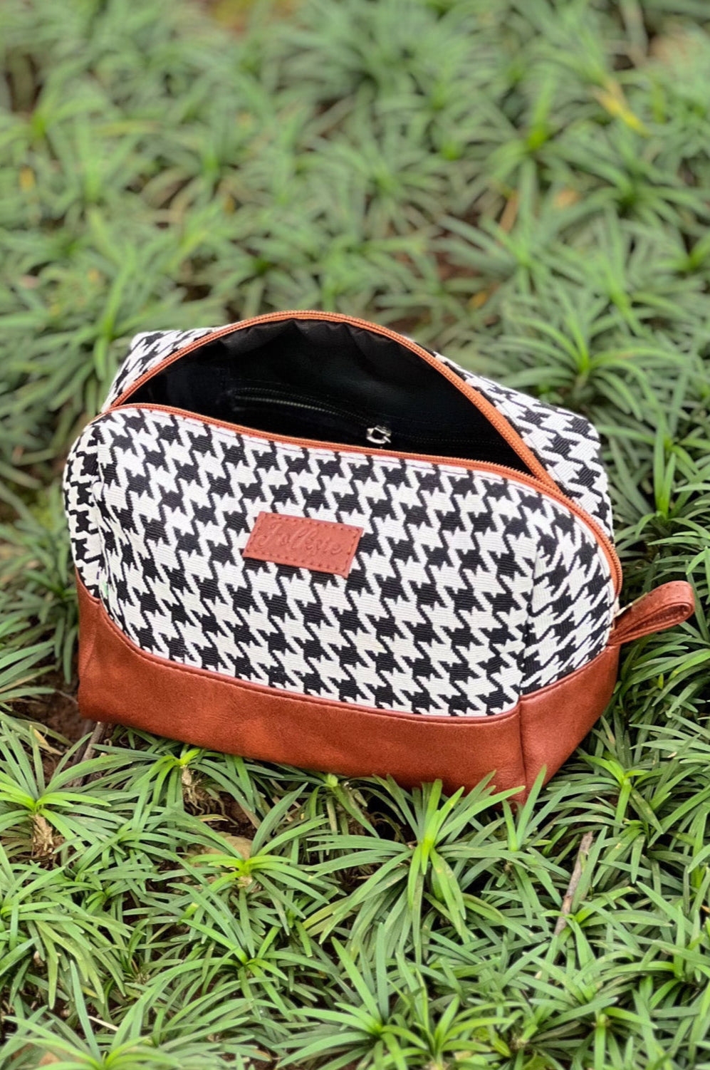 Brown Chic Check Vanity Pouch