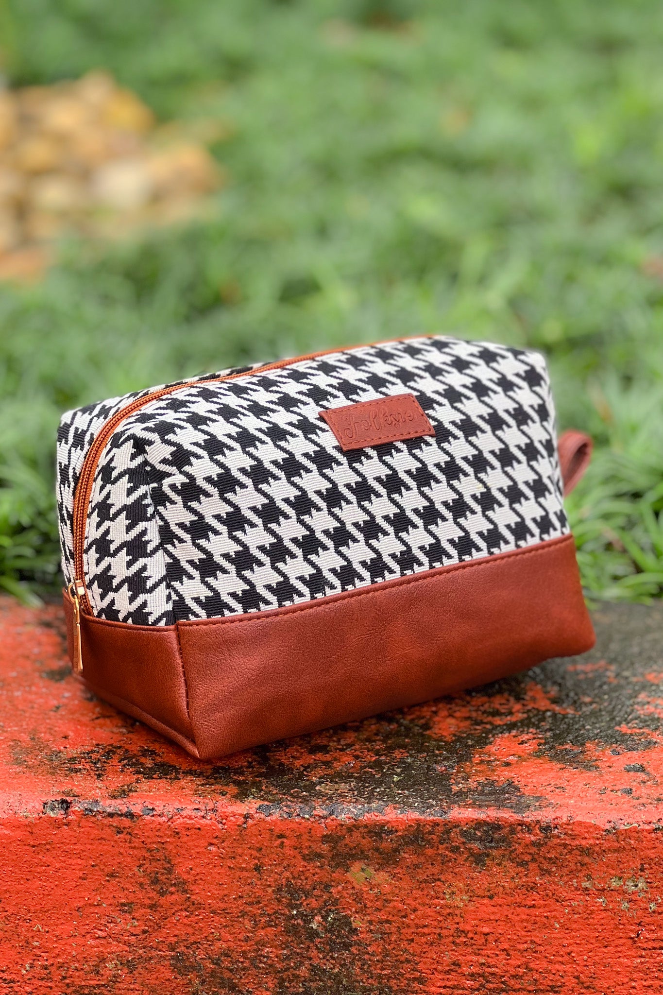 Brown Chic Check Vanity Pouch