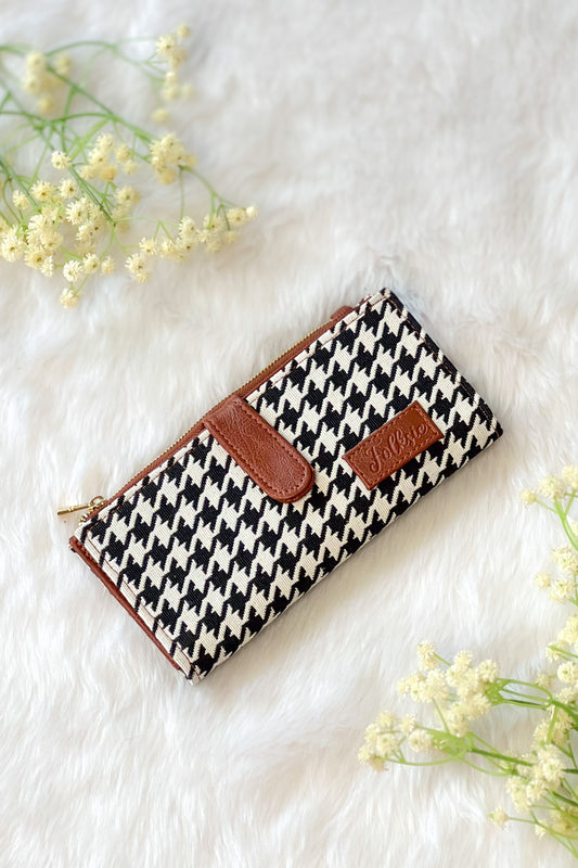 Chic Check Wallet