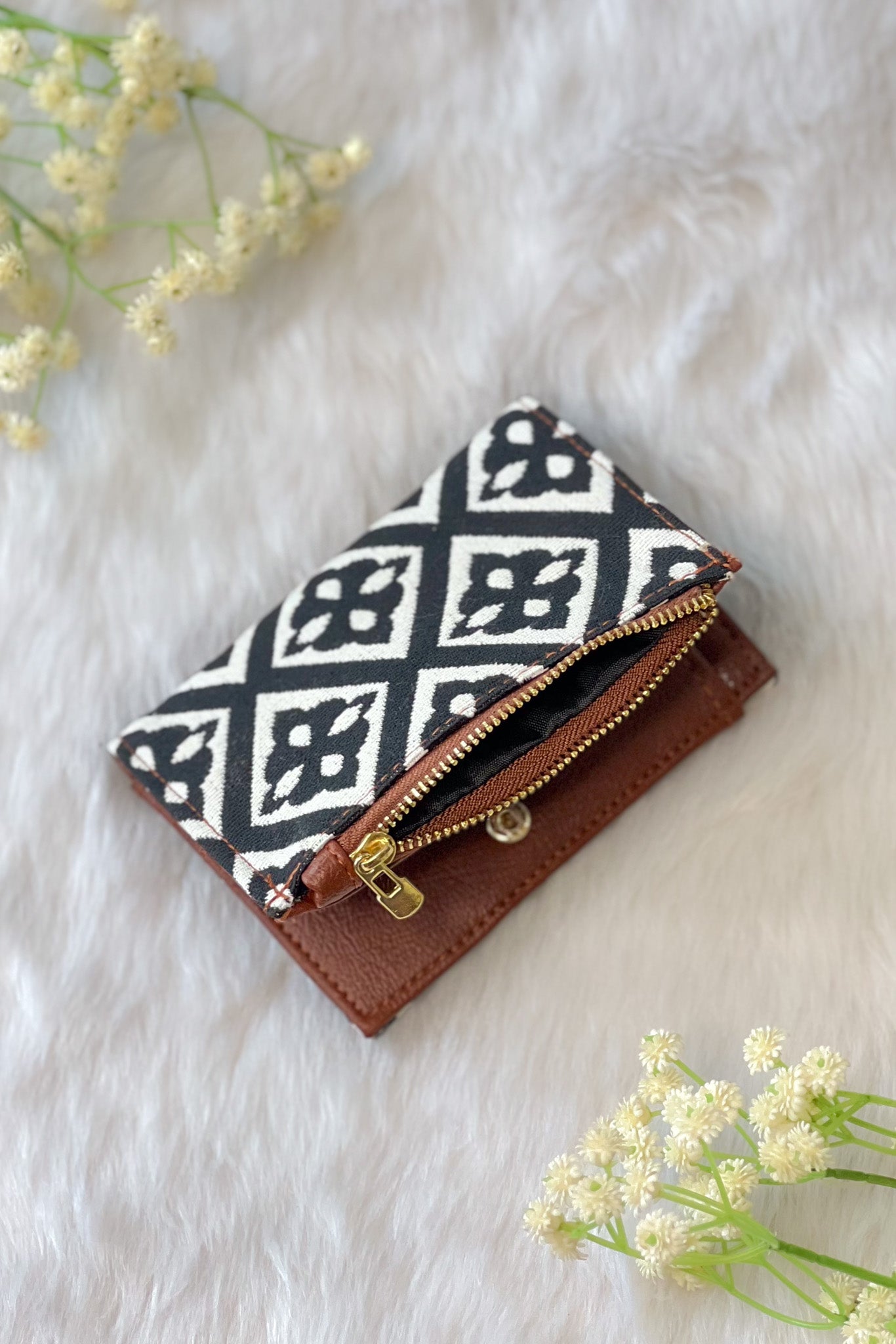 Black Diamond Mini Wallet