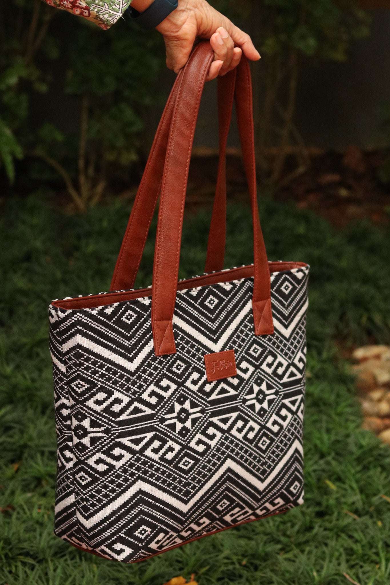 Tribal Tote Bag - Black