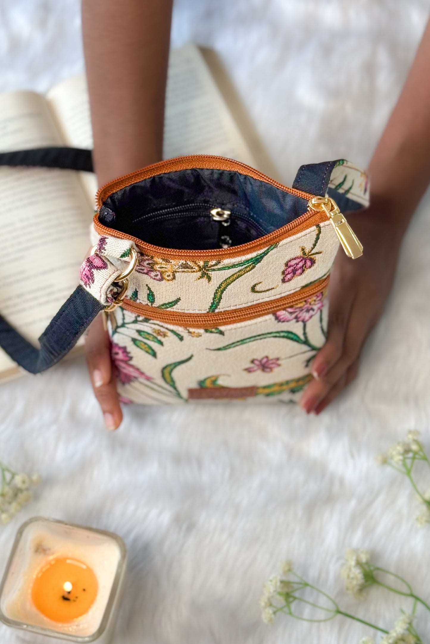 White Lotus On The Go Sling