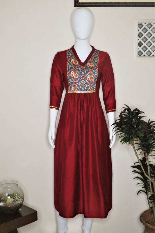 Maroon Kurta with Grey Patola