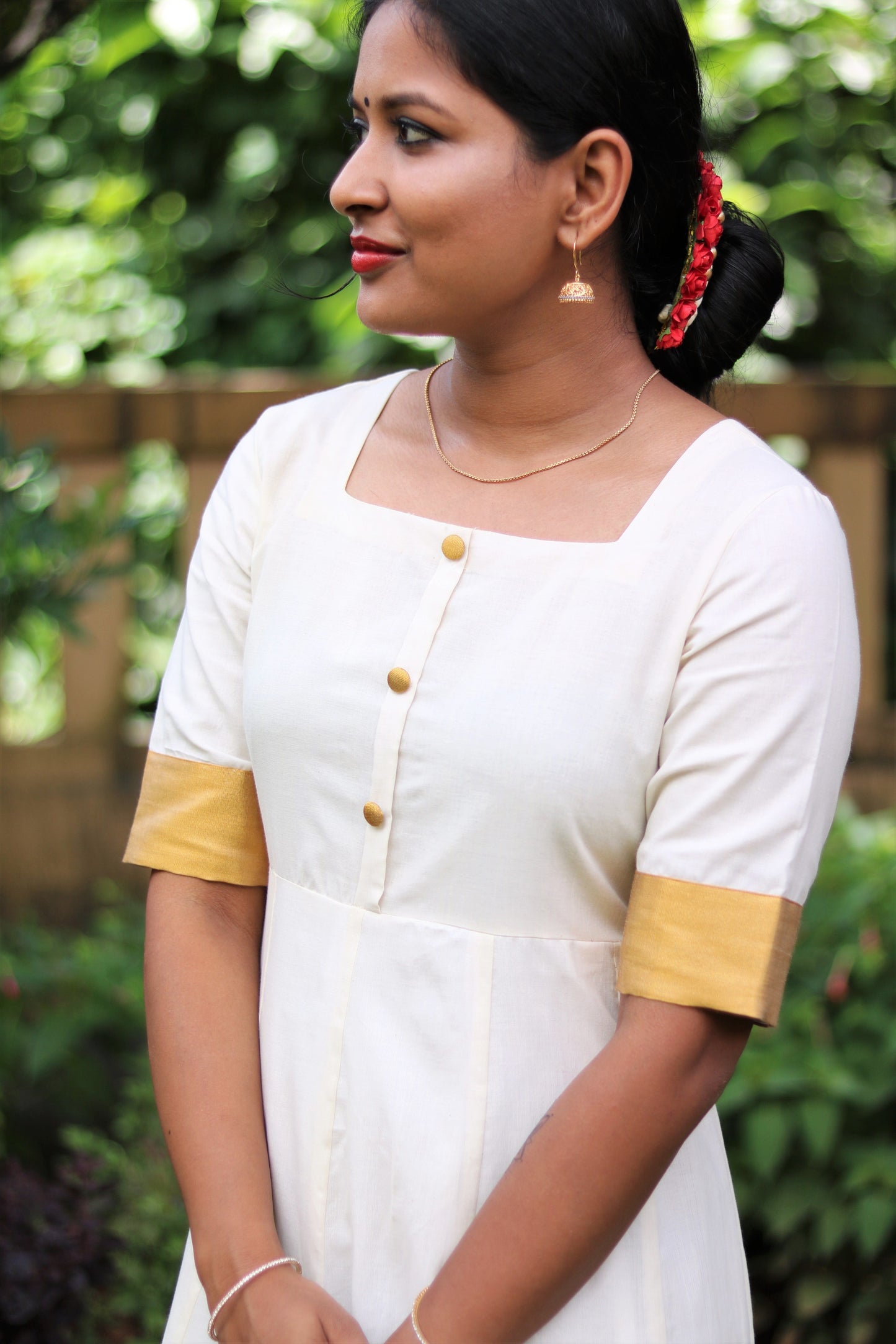 Kasavu Anarkali