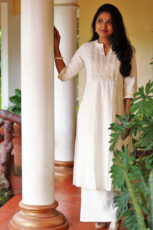 Kasavu Kurta & Palazzo With Lace Work