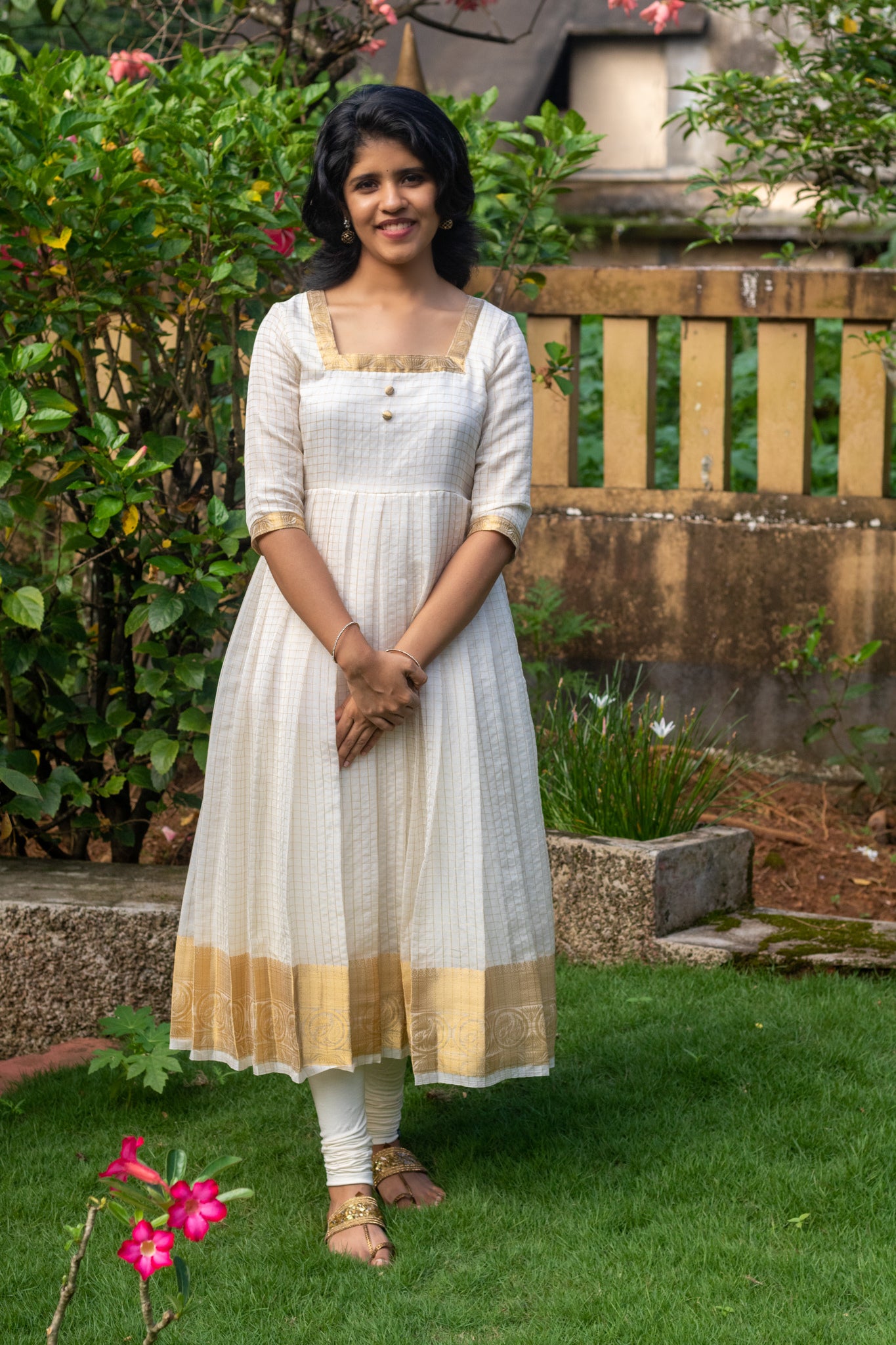 Kasavu Organza Pleated Anarkali with Dupatta